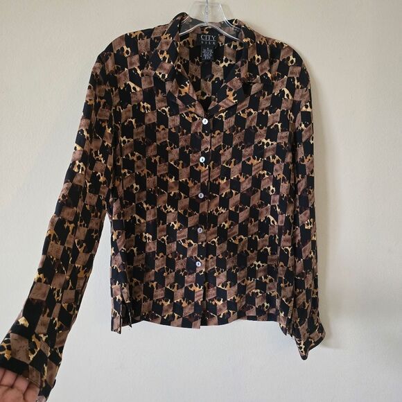 CITY SILK Women's Long Sleeve 100% Silk Button Up Top Size Medium  Preppy - Picture 7 of 7